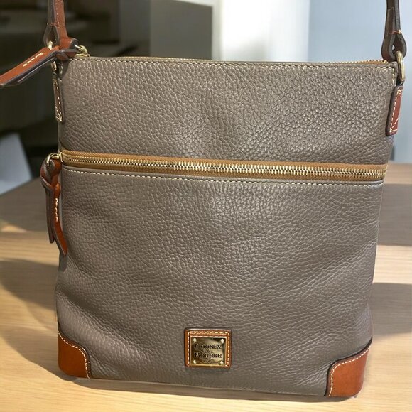DOONEY & BOURKE PRELOVED PEBBLE GRAIN LEATHER CROSSBODY - Picture 1 of 7